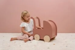 Little Dutch LD7096 Houten Retro Poppenwagen -Chique Speelgoeds Winkel LD7096 little dutch poppenwagen 5