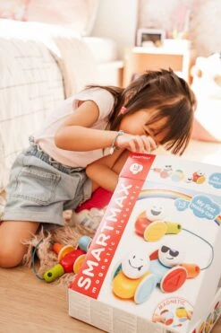 SmartMax SMX233 My First Wobbly Cars 22 SmartMax SMX233 My First Wobbly Cars -Chique Speelgoeds Winkel SmartMax SMX 233 My First Wobbly Cars 9 scaled 1