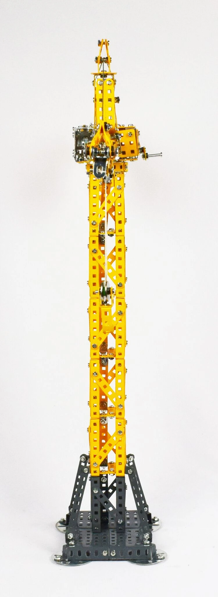 Tronico Profi Liebherr Torenkraan – 1 : 100 6 Tronico Profi Liebherr Torenkraan – 1 : 100 - Afbeelding 4