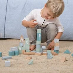Little Dutch Houten Blokkenton Blauw LittleDutch -Chique Speelgoeds Winkel little dutch 4413 blauw houten blokken in ton 3