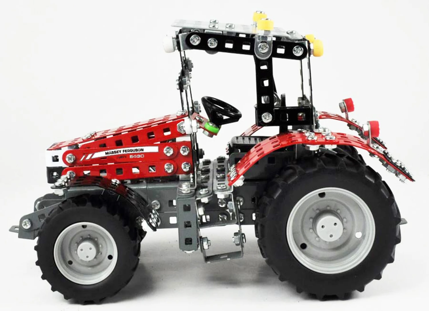 Tronico Junior Massey Ferguson MF5430 – 1 : 24 9 Tronico Junior Massey Ferguson MF5430 – 1 : 24 - Afbeelding 7