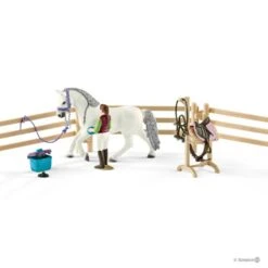 Schleich 42389 Manege Met Ruiter En Paarden Horse Club -Chique Speelgoeds Winkel schleich 42389 manege met ruiters en paarden 3