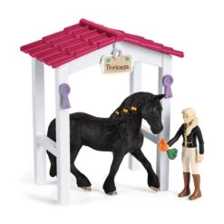Schleich 42437 Paardenbox Tori En Prinses HorseClub -Chique Speelgoeds Winkel schleich 42437 paardenbox tori en prinses 3 scaled 1