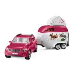 Schleich 42535 Avontuur Met Auto En Trailer HorseClub -Chique Speelgoeds Winkel schleich 42535 avontuur met auto en trailer 7 scaled 1
