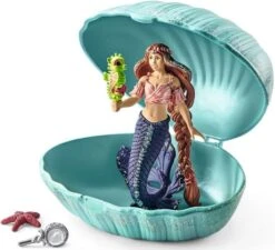 Zeemeermin Met Baby-zeepaardje In Schelp – Schleich 70563 -Chique Speelgoeds Winkel schleich 70563 zeemeermin met babyzeepaardje in schelp 1 1
