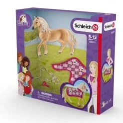 Schleich 42431 Sofia’s Modecreatie Andalusiër Met Deken HorseClub -Chique Speelgoeds Winkel schleich 42431 paard met deken halster 3