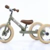 Trybike Steel Green 2in1 Loopfiets Vintage Groen -Chique Speelgoeds Winkel trybike vintage green 4 scaled 1
